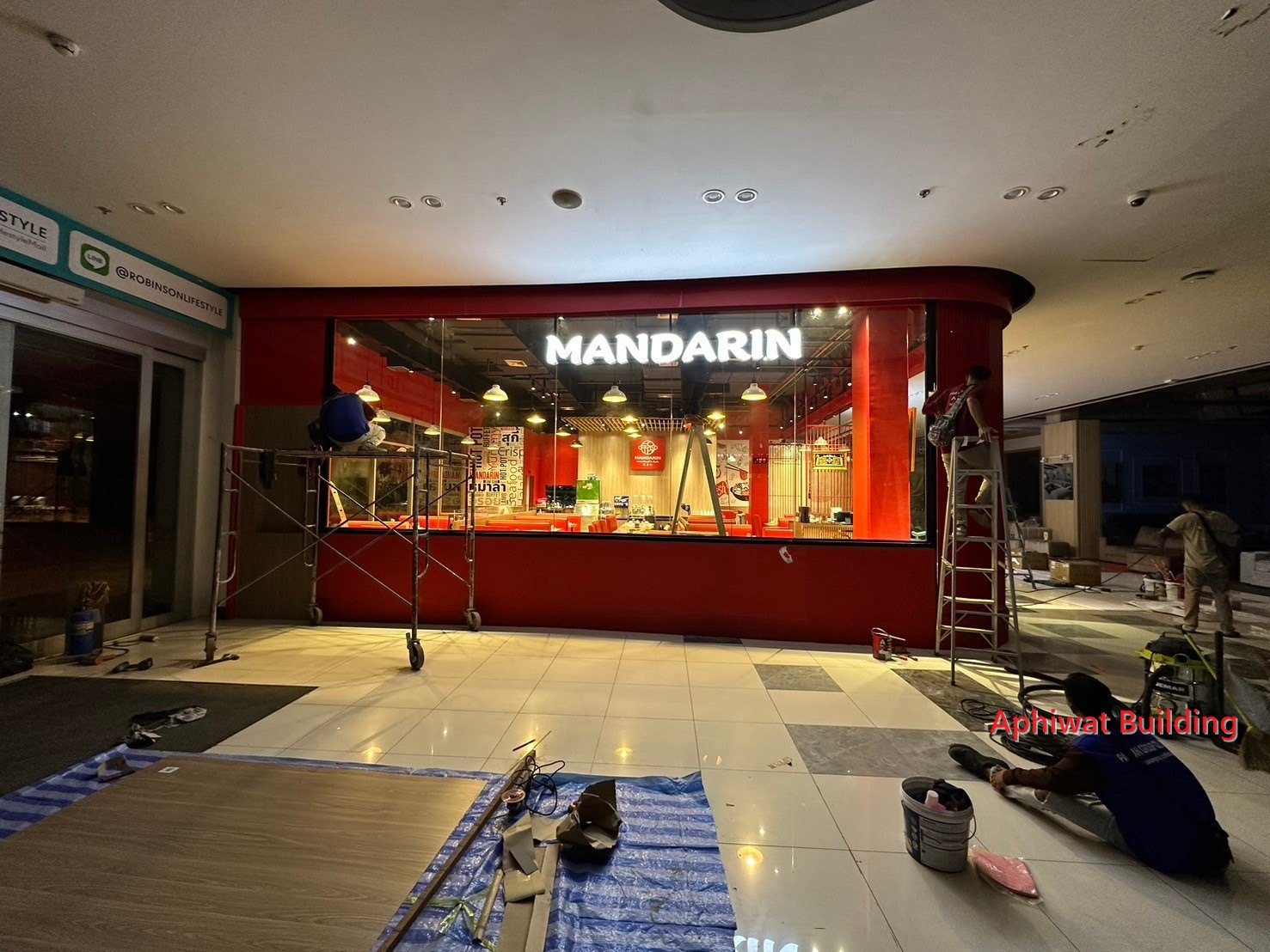 ติดตั้งป้ายไฟ MANDARIN (25 ธ.ค. 67)