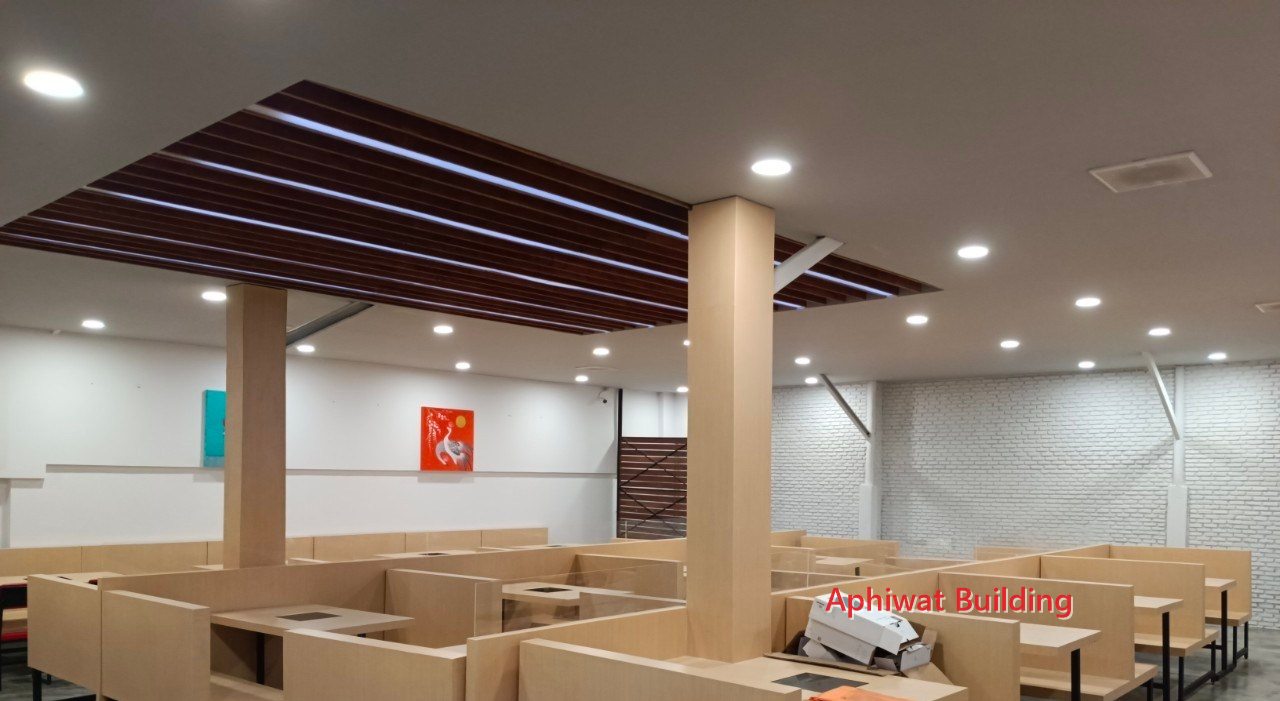 หลังส่งมอบ — โถงร้านใหม่พร้อมเปิดบริการ