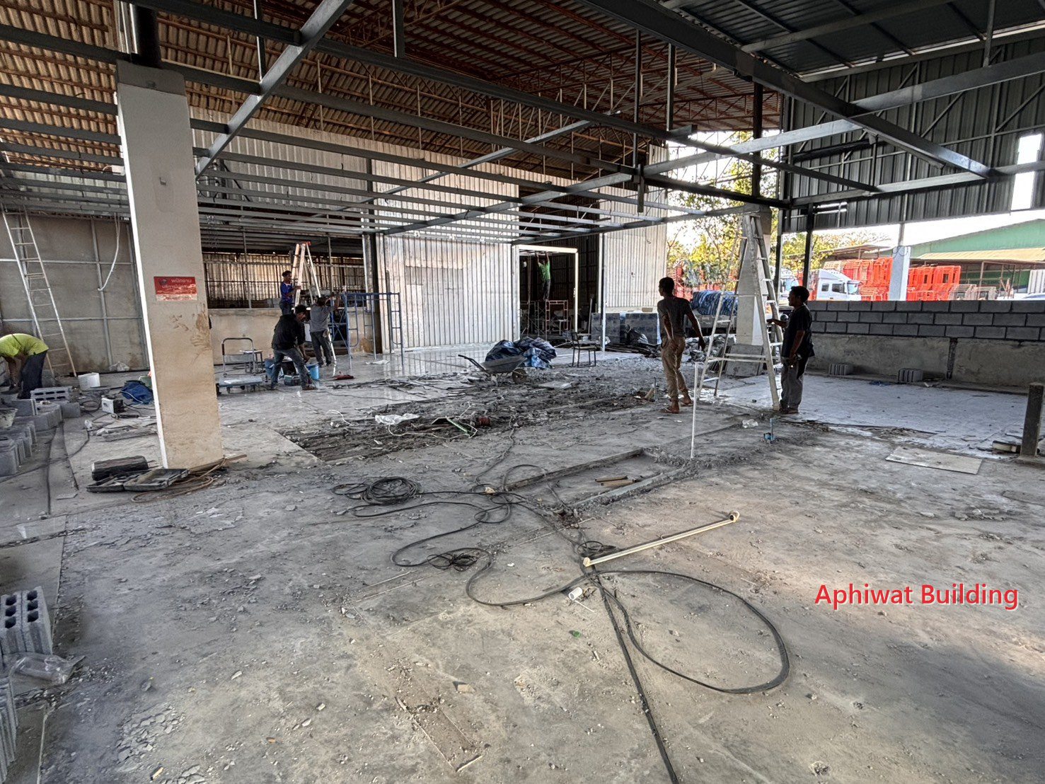 ทีมช่างเทปรับระดับพื้น