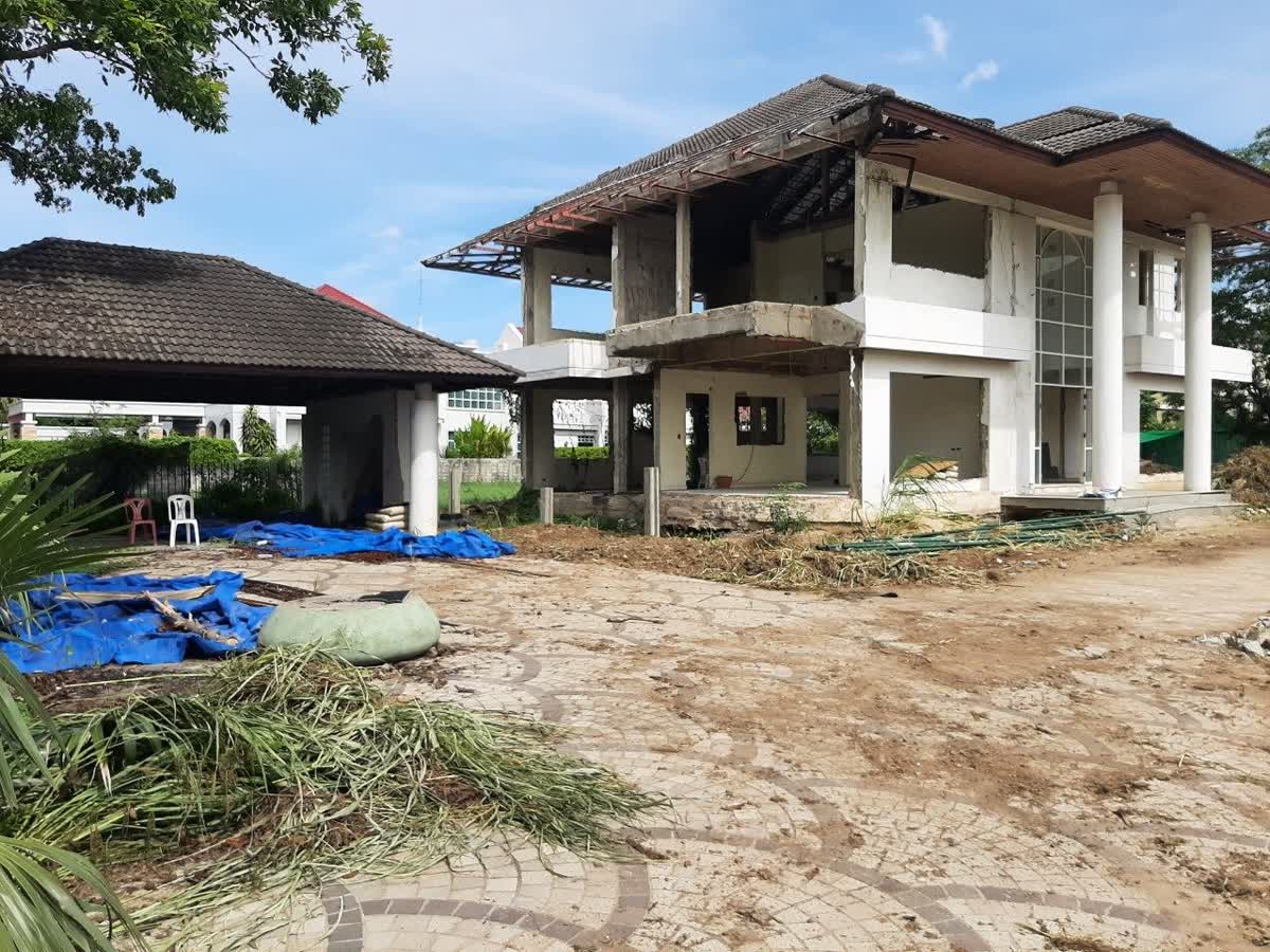 รีโนเวทบ้านพักอาศัย 2 ชั้น หมู่บ้านปัญญา รามอินทรา