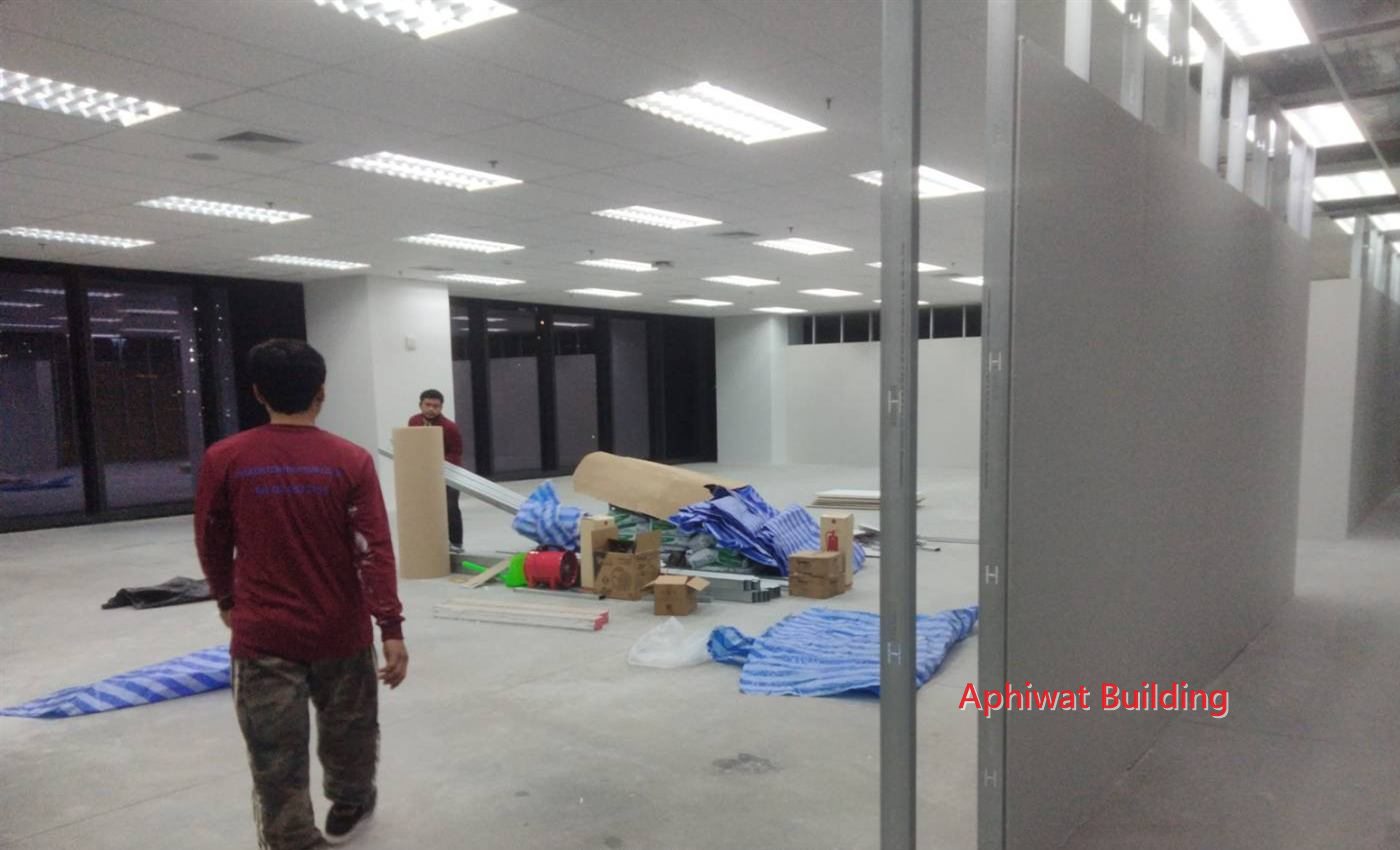 กั้นผนังเบายิปซัม — ภาพหน้างาน 1