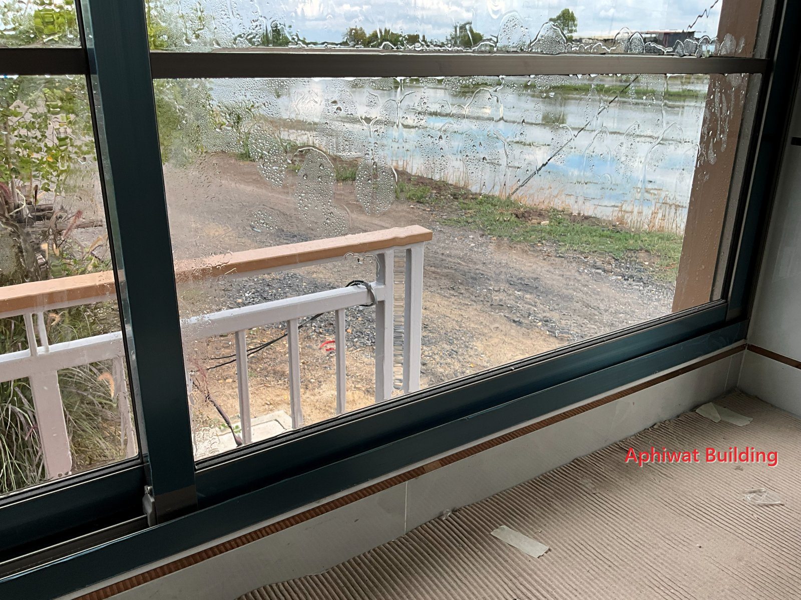 ตรวจรอยรั่วด้านในหลังฉีดน้ำ
