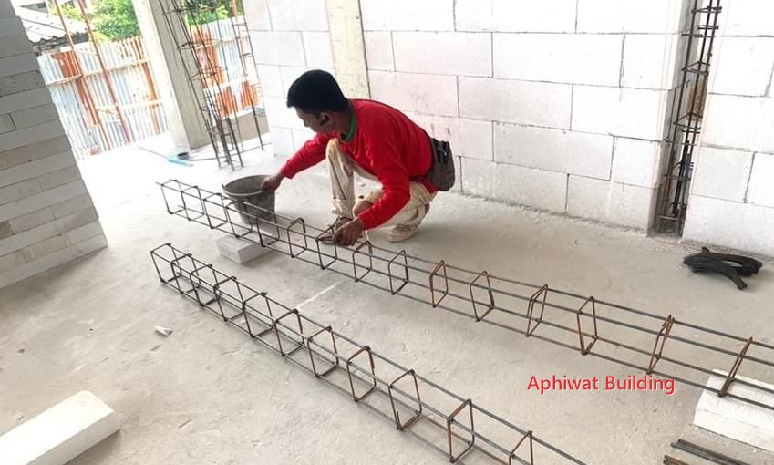ก่อผนัง — ภาพหน้างาน 1 บ้าน 3 ชั้น ย่านสุขุมวิท
