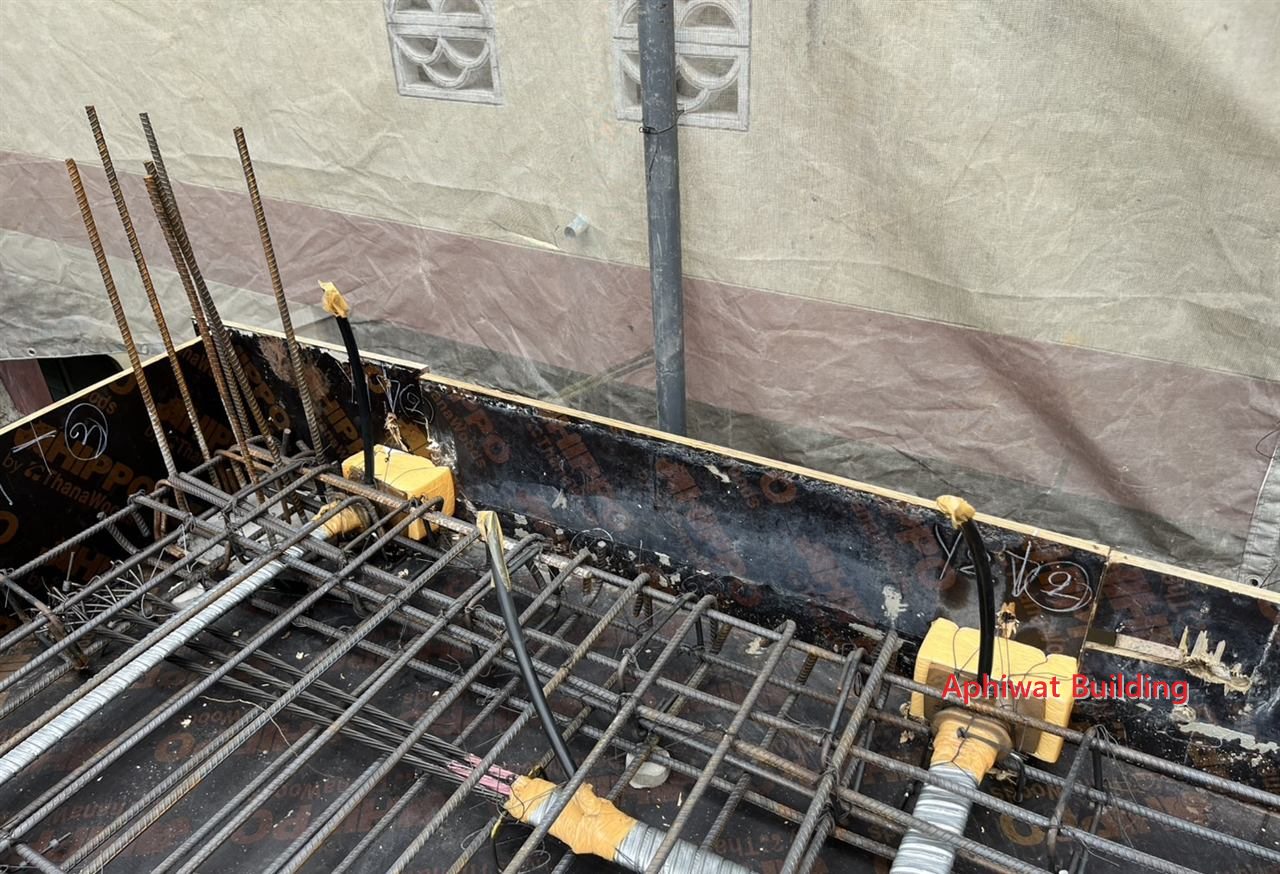 พื้นชั้น 3 — ภาพหน้างาน 8 บ้าน 3 ชั้น ย่านสุขุมวิท