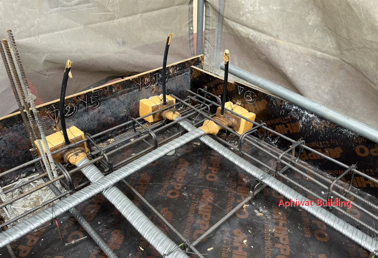 พื้นชั้น 3 — ภาพหน้างาน 9 บ้าน 3 ชั้น ย่านสุขุมวิท