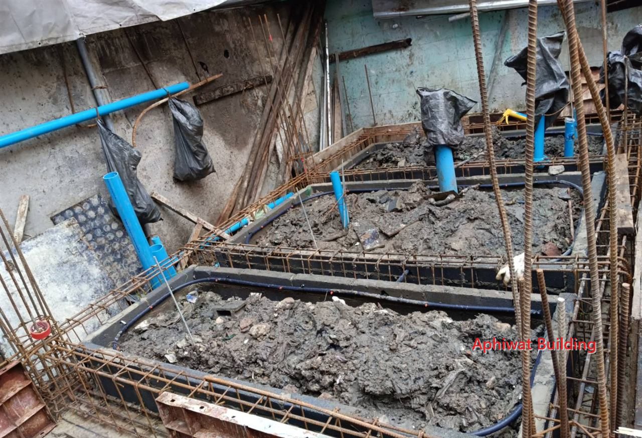 คานคอดิน — ภาพหน้างาน 6 บ้าน 3 ชั้น ย่านสุขุมวิท