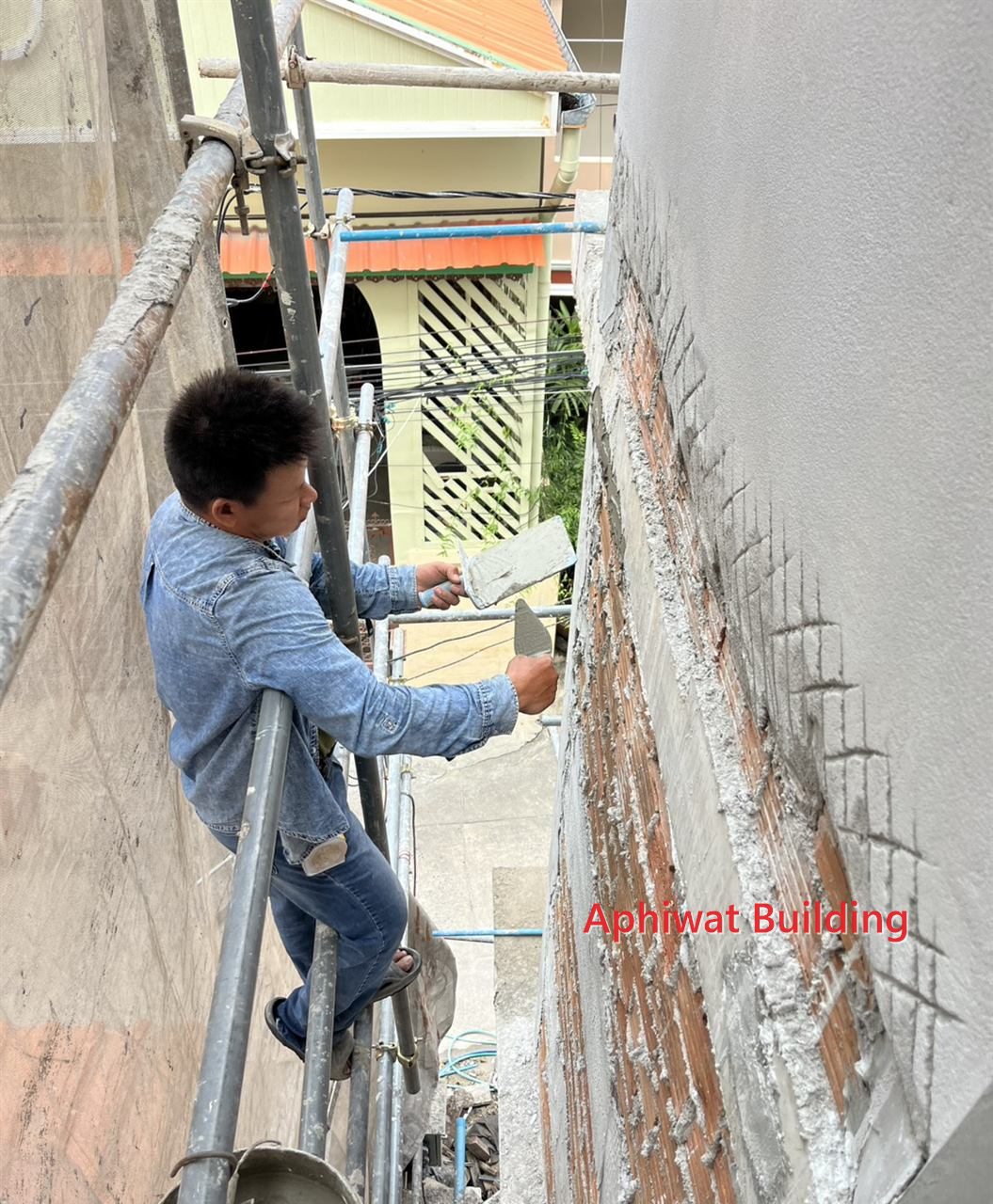 งานฉาบ — ภาพหน้างาน 5 บ้าน 3 ชั้น ย่านสุขุมวิท