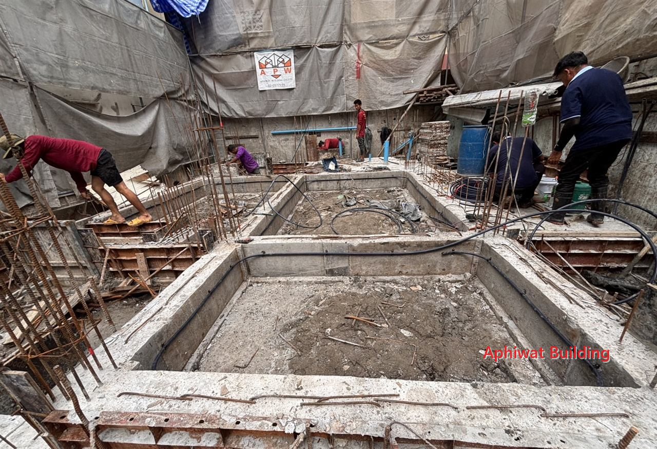 ระบบกำจัดปลวกและงานท่อใต้พื้น — ภาพหน้างาน 2 บ้าน 3 ชั้น ย่านสุขุมวิท